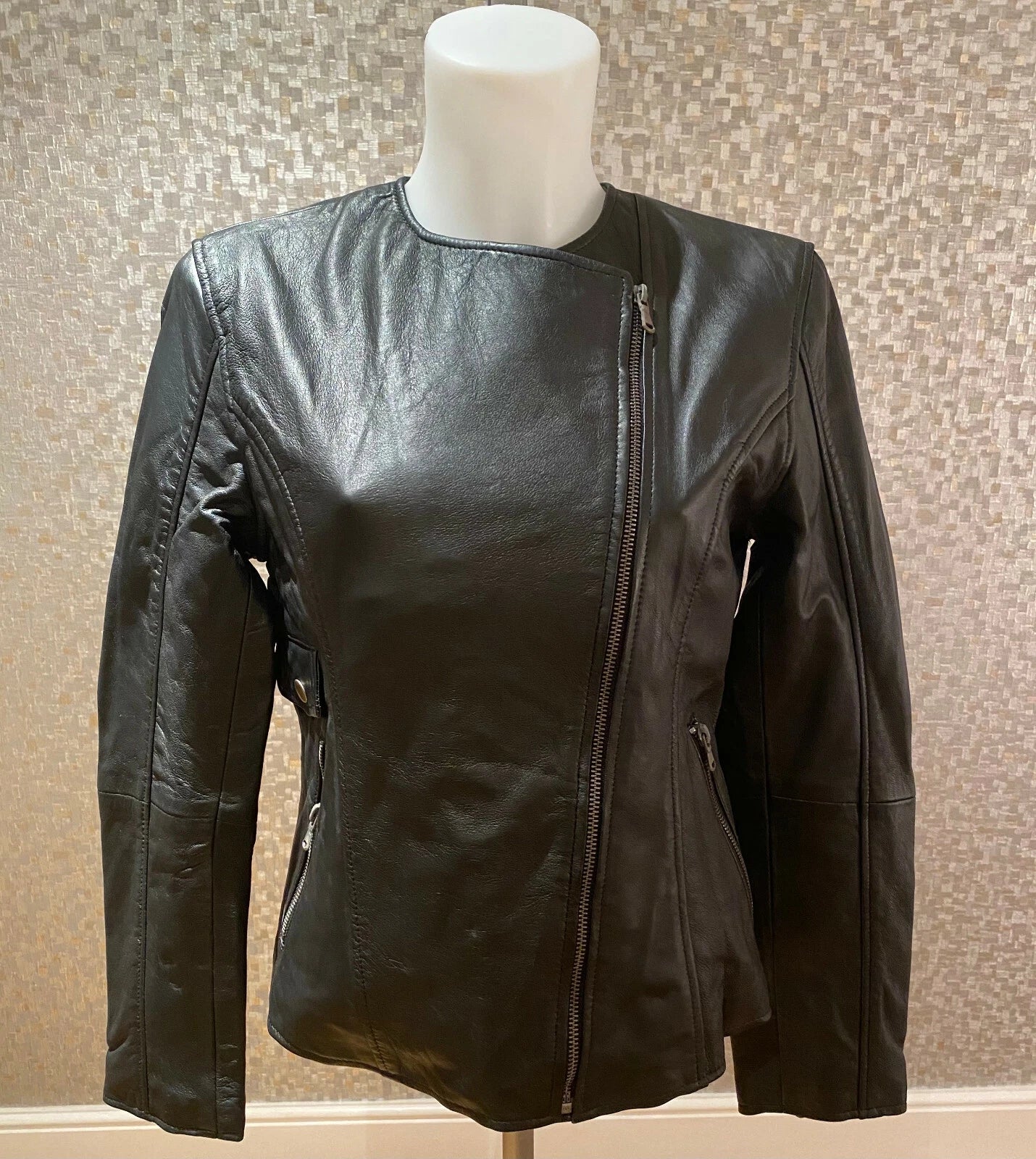 Ladies Fashion Black soft Real leather jacket Style Zar