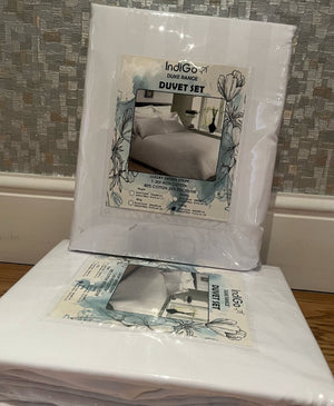 Duvet Set Bed Linen Duvet Covers and 2 pillow cases - 1