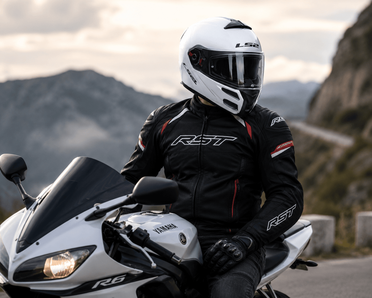 LS2 FF324 DVS Full Face Motorbike Helmet METRO SINGLE MONO White size xl